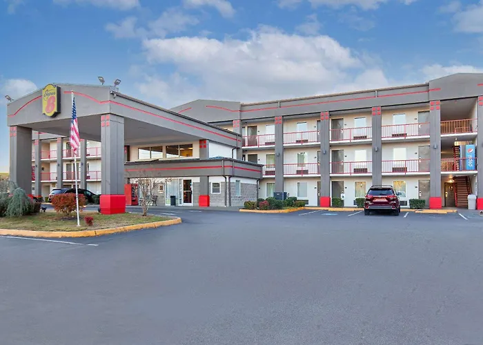 Super 8 By Wyndham Kingsport