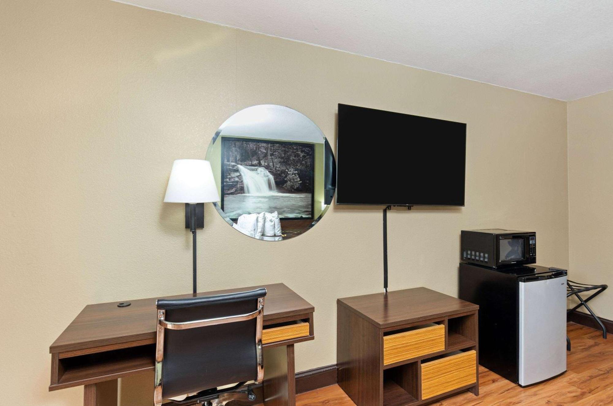Motel Super 8 By Wyndham 3*