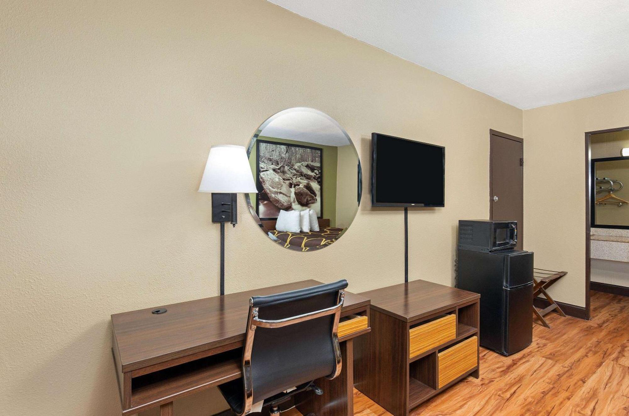 Motel Super 8 By Wyndham